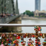 2021-08-18-Kolonia-Koln-Katedra-Kolońska-DOM-Architektur-Archikatedra-Most-Hohenzollernów-Hohenzollernbrucke-Kłódki-M&M-02-02-2008-Fotograf-Magdalena-Wyrebek-Nikon-3