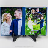 2024-10-21-CD-DVD-Etui-Pudełko-Opakowanie-Fotopamiątki-Fotoprodukty-Potrójna-Ramka-Tripleks-nPhoto-DARIA&JAN-Ślub-Polski-Fotograf-Mannheim-Magdalena-Wyrębek-Nikon-8